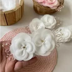 Arranjo de cabelo para noivas/ Presilha para daminhas/ Presilha para floristas/ Grinalda para noivas