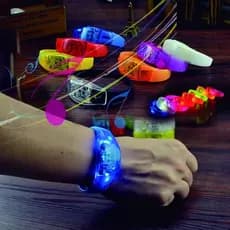 15 Unidades Pulseiras Led Ativa com Batida da Musica - AJUSTAVEL