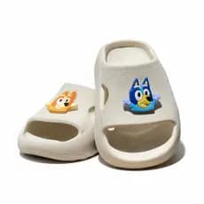 Chinelo Slide Nuvem Infantil Menino Enfeite Bluey e Bingo Casual Macio Antiderrapante Confortável