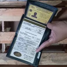 Porta Documento Carteira Moto Carro e Habilitação Compacta Com Porta Cartão - Envio Imediato