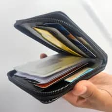 Carteira Masculino Zíper Sintética ou Couro Com Porta Cartões CNH Cédulas De Moedas - Envio Imediato