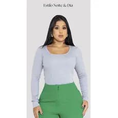 Blusa Manga Longa Básica com Decote em U Moda Feminina