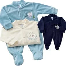 Macacão de bebê plush bordado P M G com VIRA PÉ, menino.