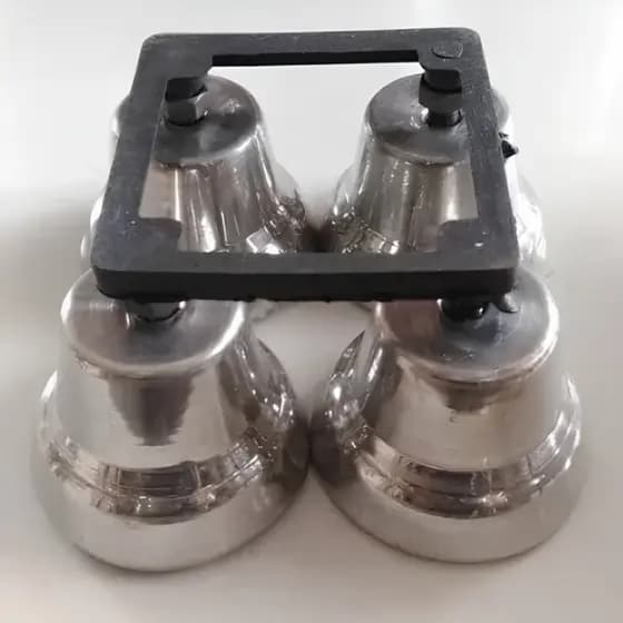 Pés Aluminínio Ajustáveis Geladeiras Fogões Freezers 4 peças Cozinha