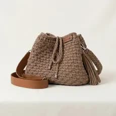 Bolsa Saco Feminina de Crochê Artesanal | Bolsa Bucket Aline com Alça Regulável