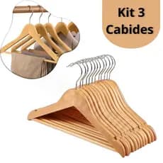 Kit com 3 Cabides de Madeira Envernizados