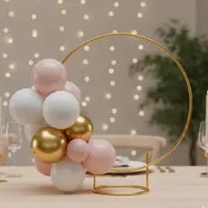 Arco de Mesa Decorativo Ideal para Mini Table e Centros de Mesa Festas Aniversários Dourado - 50cm