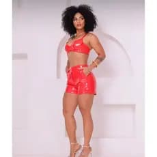 Conjunto Feminino Em Vinil Cropped +Shorts Moda Balada