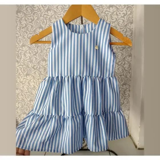 vestido infantil listrado rodado