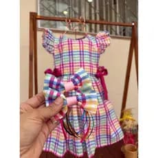 vestido infantil xadrez colorido rosa acompanha par de laços