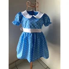 vestido infantil azul com gola branca