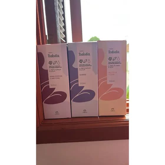 Creme Desodorante Nutritivo para o Corpo Tododia 200ml Várias fragrâncias