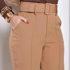 Calças Alfaiataria Feminina Skini Plus Size com Cinto Cintura Alta Perna Justa Elegante do P ao G2