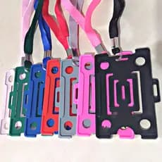 Porta Crachá Cartão Vertical e Horizontal com Cordão Diversas Cores Bilhete Unico c/ Cordinha Cordão