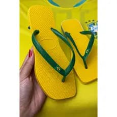 Chinelo Sandalia Banderinha Brasil Copa do mundo Feminino Branco Verde Amarelo