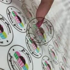 100 Adesivos Personalizados em Vinil Transparente - Rótulo para Etiquetar Produtos e Embalagens 4x4cm