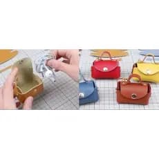 Chaveiro Bolsinha Porta Fone, Batom, Moedas Couro Legítimo Mini Bolsa Feminino Personalizável