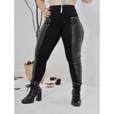 calça montaria com detalhe de couro fake na lateral