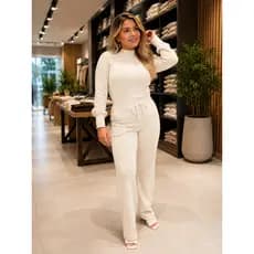 Conjunto Feminino em Malha Premium Canelada
