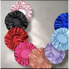 2 Toucas de Cetim Anti Frizz Para Manter Seus Cabelos Sempre Hidratados