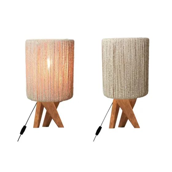 Abajur Leblon Decorativo em Sisal Aconchegante Pés Madeira