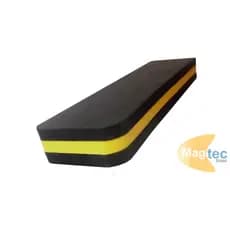 1 unid. 30cm x 8cm x 30mm - Protetor de Parachoque em EVA - Com Fita 3M.