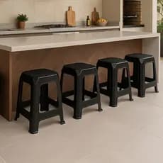 Kit 4 Banquinhos Porto de Plástico Preto com Detalhes no Assento