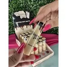Batom Soft Matte Chocofun Chococino Floresta Negra Creme de Avelã Bombom de Morango Fenzza