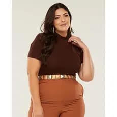T-shirt gola alta plus size, blusinha gola alta plus size, blusa gola alta plus size.