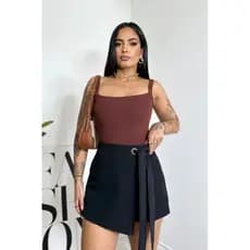 Shorts Saia Alfaiataria Feminino. Shorts saia preto.