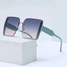 2022 novo estilo anti-UV400 óculos de sol moda feminina grande quadro simples óculos de sol anti-ultravioleta rosto pequ