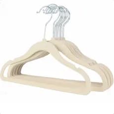 Kit 100 Cabides Veludo Infantil Slim Antideslizante Ultra Fino Roupas Bege