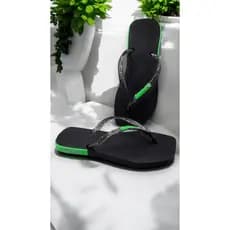 Chinelo Feminino Personalizado de Glhiter Para Arrasar no Verão