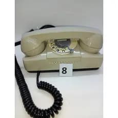 TELEFONE VINTAGEM ANO 70/80/90 GTE BEGE NA COR ORIGINAL FUNCIONANDO.
