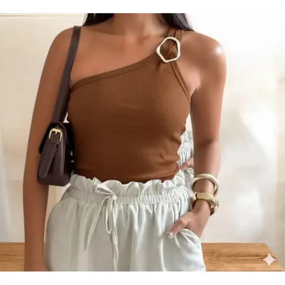 Blusa mula manca feminina com fivela dourada canelado elegante tendência alça única (BLUSA FIVELA)