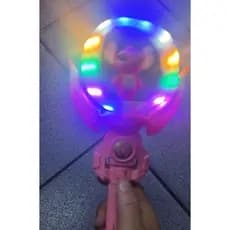 brinquedo Varinha Vara Mágica Giratória tipo Cataventocom Capivara giratoria com LED Musical Infantil