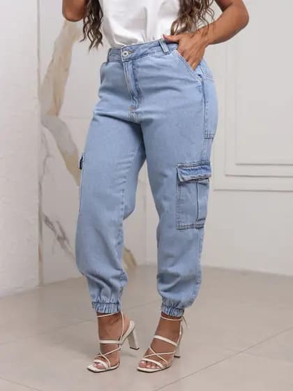 Calça Jeans Feminina Cargo Jogger