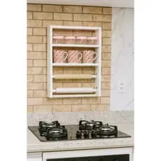 Nicho Organizador de Cozinha em MDF – Porta Temperos com 3 Suportes para Rolos Prateleira MDF