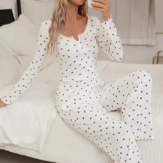 Conjunto De Pijama Feminino Leve De Manga Comprida Com Decote Em V , Roupa De Dormir Macia E Respirável Para Casa Exteri