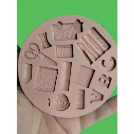 Molde Silicone Volta As Aulas Abc Globo Regua Caderno Tesoura Calculadora Lápiz Apontador