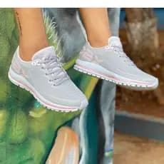Tênis Feminino Versátil – Perfeito Para Mulheres Ativas e Estilosas!