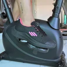 Tênis Feminino Casual e Esportivo – Leve, Moderno e Ideal Para Toda Ocasião!