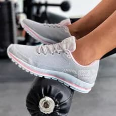 Tênis Feminino Estiloso e Funcional – Perfeito Para o Dia a Dia, do Look Casual ao Esportivo!