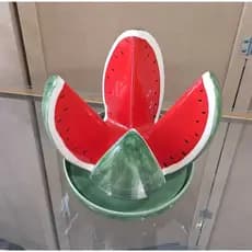 Fruteira em ceramica em formato de melancia