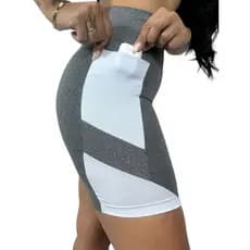 Short Fitness Liso Duas Cores com Bolso na Lateral