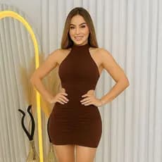 Vestido Feminino Curto grapiado no suplex, gola alta.