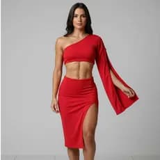 Conjunto  Feminino manga unica,  cropett e saia com fenda.