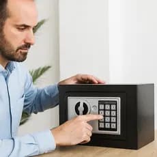 Cofre Digital Eletrônico com Teclado e Chave - Preta