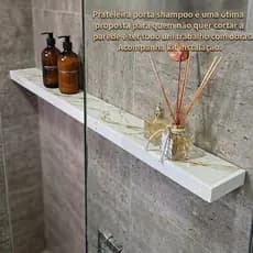 KIT PRATELEIRA DE PORCELANATO, PORTA SHAMPOO 60X12CM