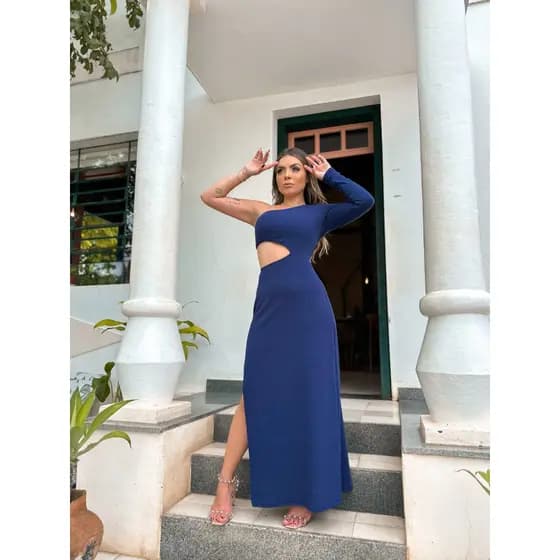 Vestido Shakira longo com abertura lateral manga longa com fenda